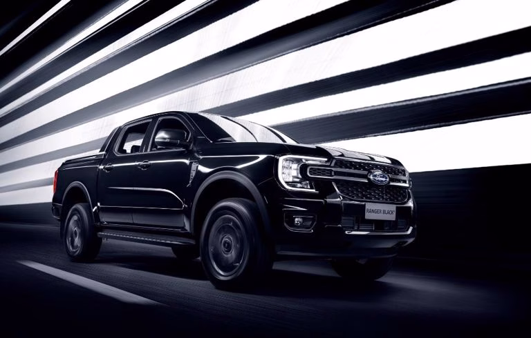 Ford Ranger black